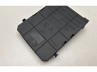 Pojistková skříňka 281197595 Peugeot 5008 2012