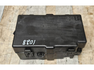 Блок предохранителей AB3914A076BD Ford Ranger