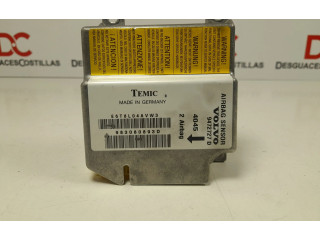 Блок управления надувных подушек 9472727D, CENTRALITAAIRBAG   Volvo 850