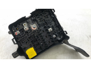 Блок предохранителей    Ford Focus    