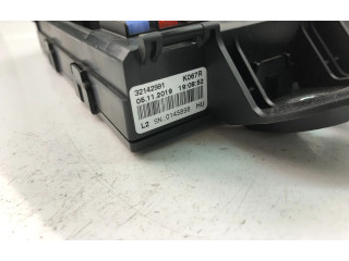 Блок предохранителей 32142591 Volvo XC90