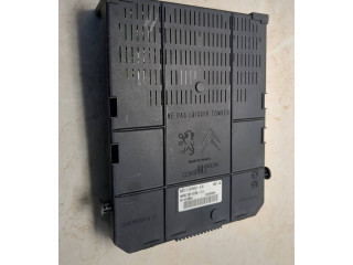 Блок предохранителей 21676031, F02533836 Citroen C4 I