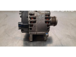 Генератор 04L903021D Volkswagen Golf Sportsvan