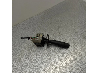 Ручка стеклоочистителей 8200634238, 61760019 Renault Clio III