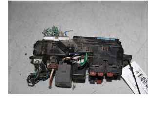 Блок предохранителей MR563564 Mitsubishi L200