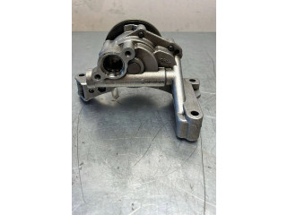 Масляный насос   03l115105b  Volkswagen Caddy 