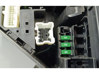 Pojistková skříňka Nissan Qashqai J12 2022