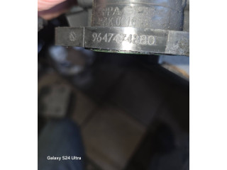 Дроссельная заслонка       Volvo V50  2004 - 2007 года   