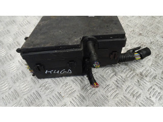 Блок предохранителей  AV6T-14A076-ABKUGA   Ford Kuga II    