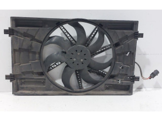 Вентилятор радиатора 5Q0121203CN, 5Q0121203CN Skoda Superb B8 (3V)