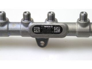 Vstřikovací lišta 8571569 BMW 5 G30 G31 B57 D30A