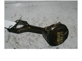 Píst BMW 1 E81 E87 pro benzínový motor 1.6