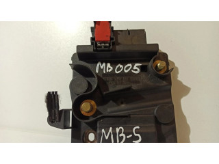 Pojistková skříňka 2205460641 Mercede-Benz S W220 2001