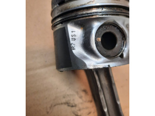 Píst 86L78, R2US1 Toyota RAV 4 (XA30)