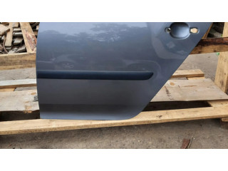 Задняя дверь