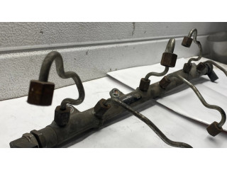 Топливная рампа 7795514   BMW 7 E65 E66 3.0 