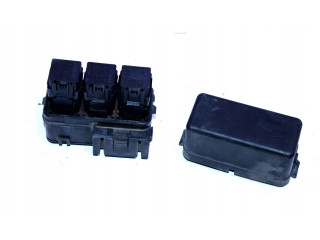 Pojistková skříňka 64200049 Nissan X-Trail T32 2016