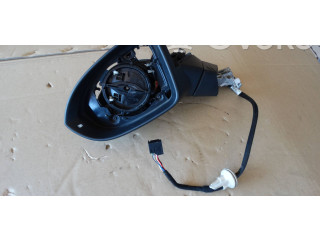 Зеркало электрическое        Volkswagen Golf VIII  2019 -  года   