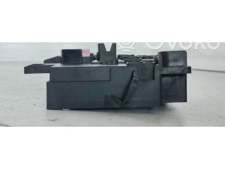 Блок предохранителей 8637B688 Mitsubishi Outlander