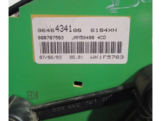 Přístrojová deska  Citroen Berlingo 1999 000707503  