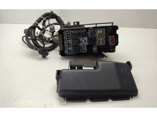 Блок предохранителей  30728132, 30728133   Volvo XC90    