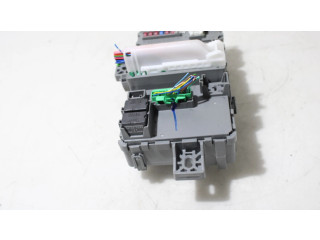 Pojistková skříňka Honda Civic X 2017