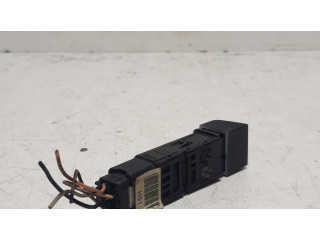 Включатель обогрева стекла с помощью электричества