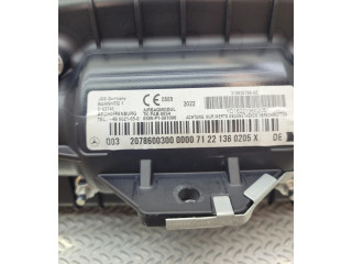 Подушка безопасности пассажира 2078600300   Mercedes-Benz E A207