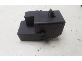 Блок предохранителей  1J0941389B   Audi A3 S3 8P    