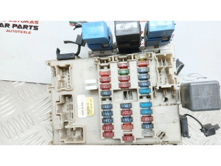   Pojistková skříňka 24350BU200   Nissan Almera Tino 2002