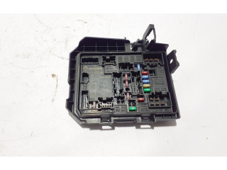 Блок предохранителей 284B71965R Dacia Sandero III