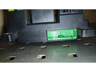 Блок предохранителей YQE500350, 519051601 Land Rover Range Rover Sport L320