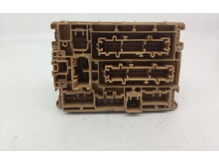 Pojistková skříňka Toyota Celica T230