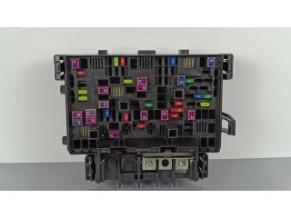 Блок предохранителей 68366721AD Jeep Grand Cherokee WL