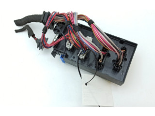 Блок предохранителей A1645403572   Mercedes-Benz R W251    