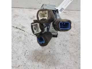 Дисплей    8611047040   Toyota Prius (XW10)