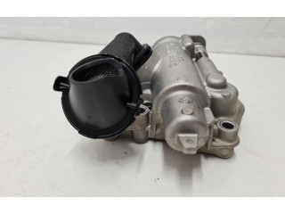 Масляный насос  CZCA 04E115109E  Volkswagen Golf Sportsvan 