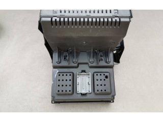 Блок предохранителей 30682981, 12216069 Volvo S60