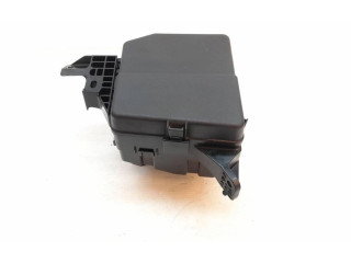 Pojistková skříňka 68LA0 Suzuki Swift 2017