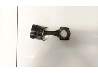 Поршень с шатуном Mazda 626