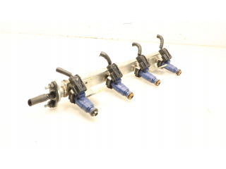 Топливная рампа 35310-2B000   Hyundai ix20  