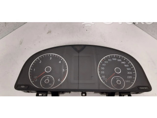 Панель приборов 1T0920861D Volkswagen Touran II