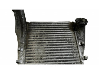 Интеркулер 7L5145803C Porsche Cayenne (9PA) 4.8