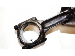 Píst Peugeot 605 pro naftový motor 2.1