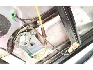 Комплект электрического механизма для подъема окна    Audi A2