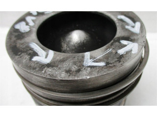 Píst Audi A8 S8 D4 4H