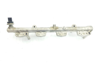 Vstřikovací lišta 13538665633, 8665633 BMW 2 F44