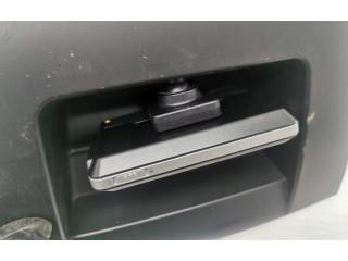 Дисплей       BMW X3 E83