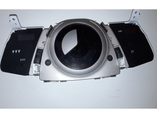 Přístrojová deska Toyota Urban Cruiser (XP110) 2009 8300052W60