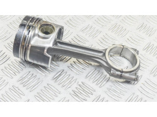 Píst 04L105401A, 04L107065A   Volkswagen Golf VII  pro naftový motor 2.0 CRLB 